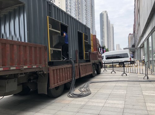 宁安冷却液不足的情况下如何检查柴油发电机组？