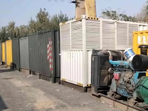 宁安200KW柴油发电机机组每小时油耗是多少?